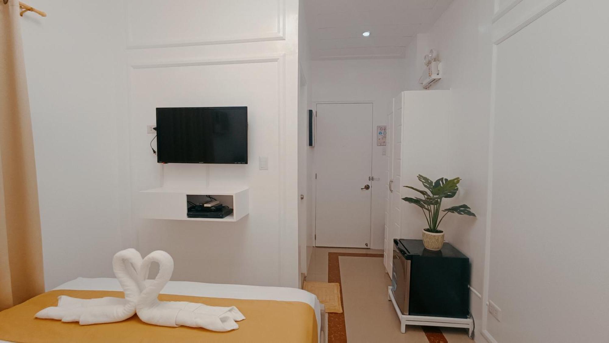 Elizabeth Hotel - Naga Pili  Εξωτερικό φωτογραφία