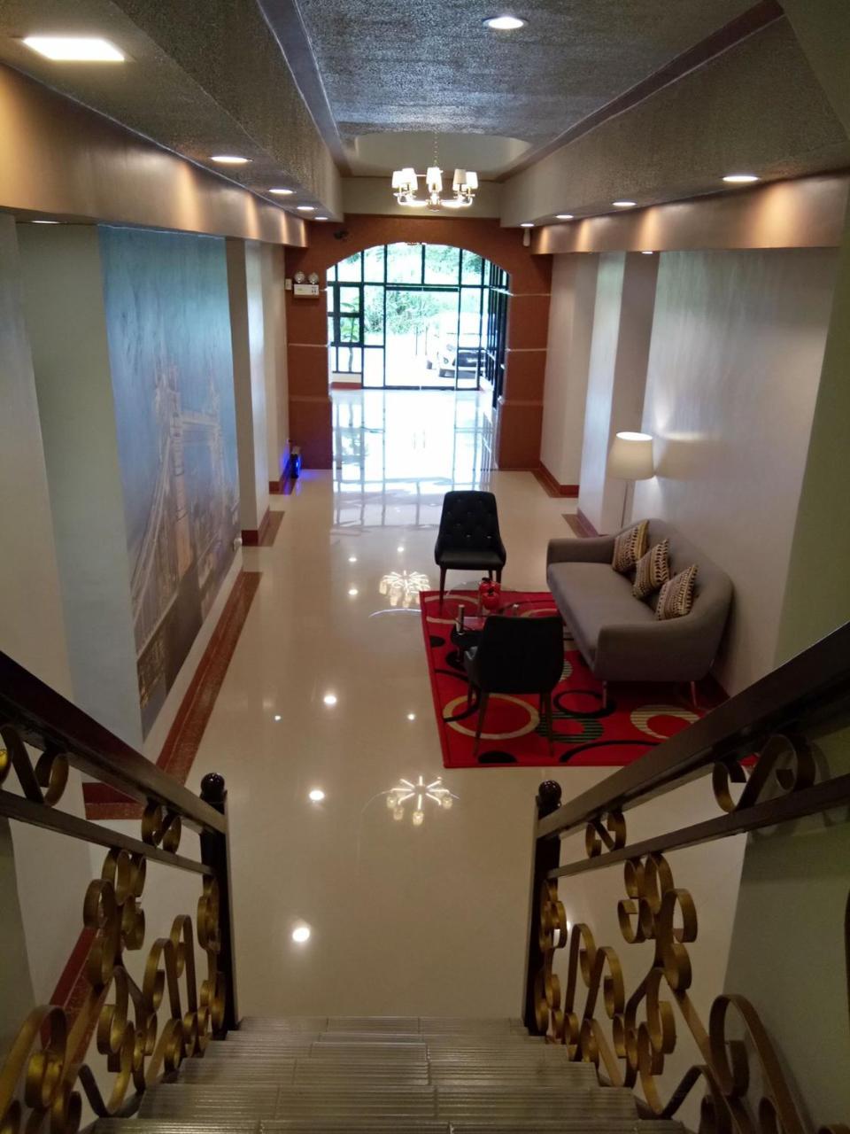Elizabeth Hotel - Naga Pili  Εξωτερικό φωτογραφία