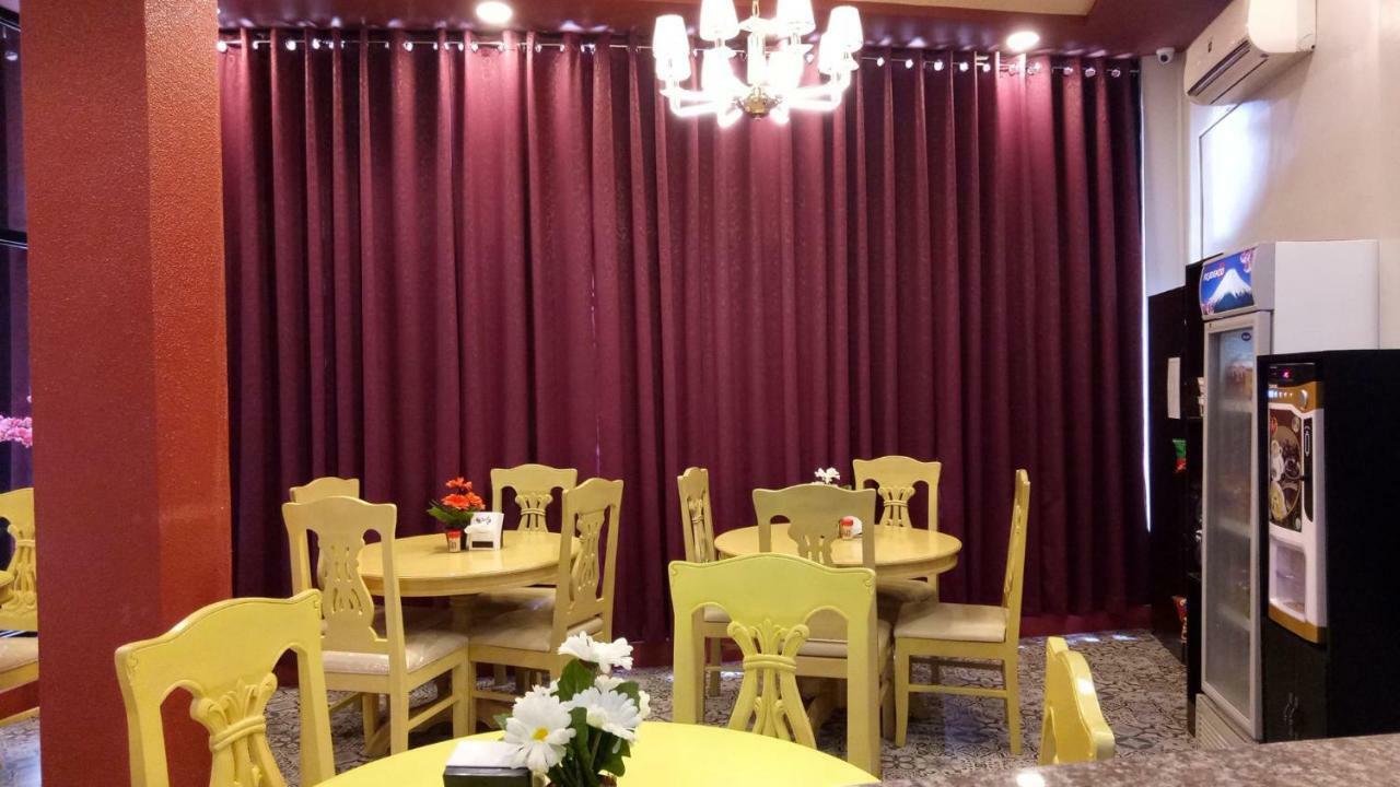 Elizabeth Hotel - Naga Pili  Εξωτερικό φωτογραφία