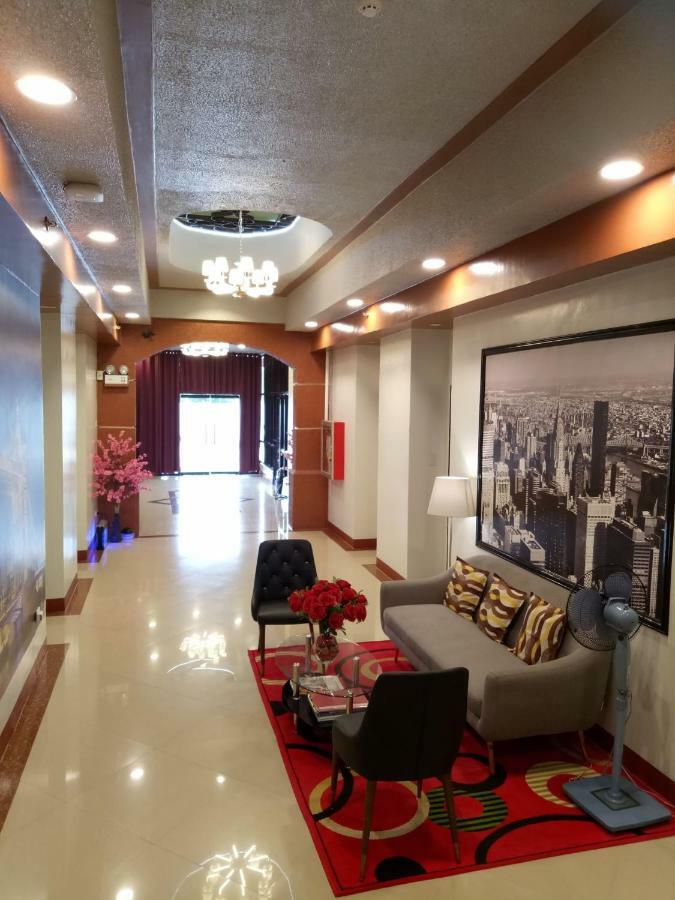 Elizabeth Hotel - Naga Pili  Εξωτερικό φωτογραφία
