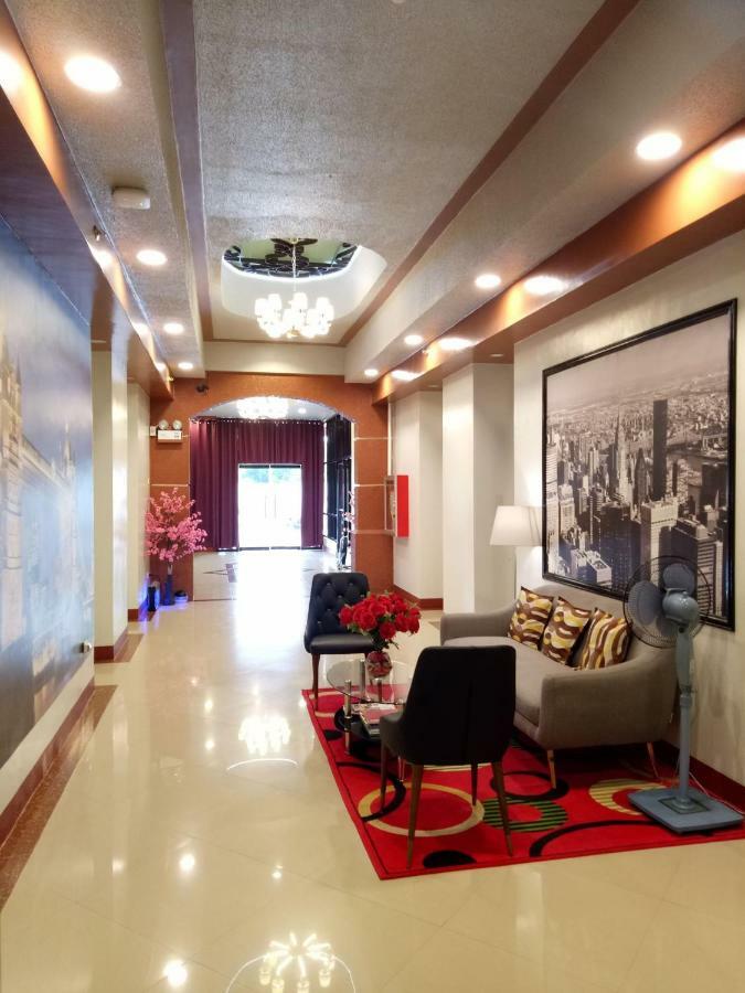 Elizabeth Hotel - Naga Pili  Εξωτερικό φωτογραφία